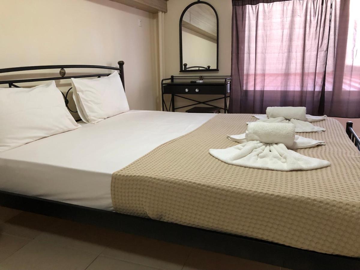 Nikolakakis Rooms Lavrio Экстерьер фото