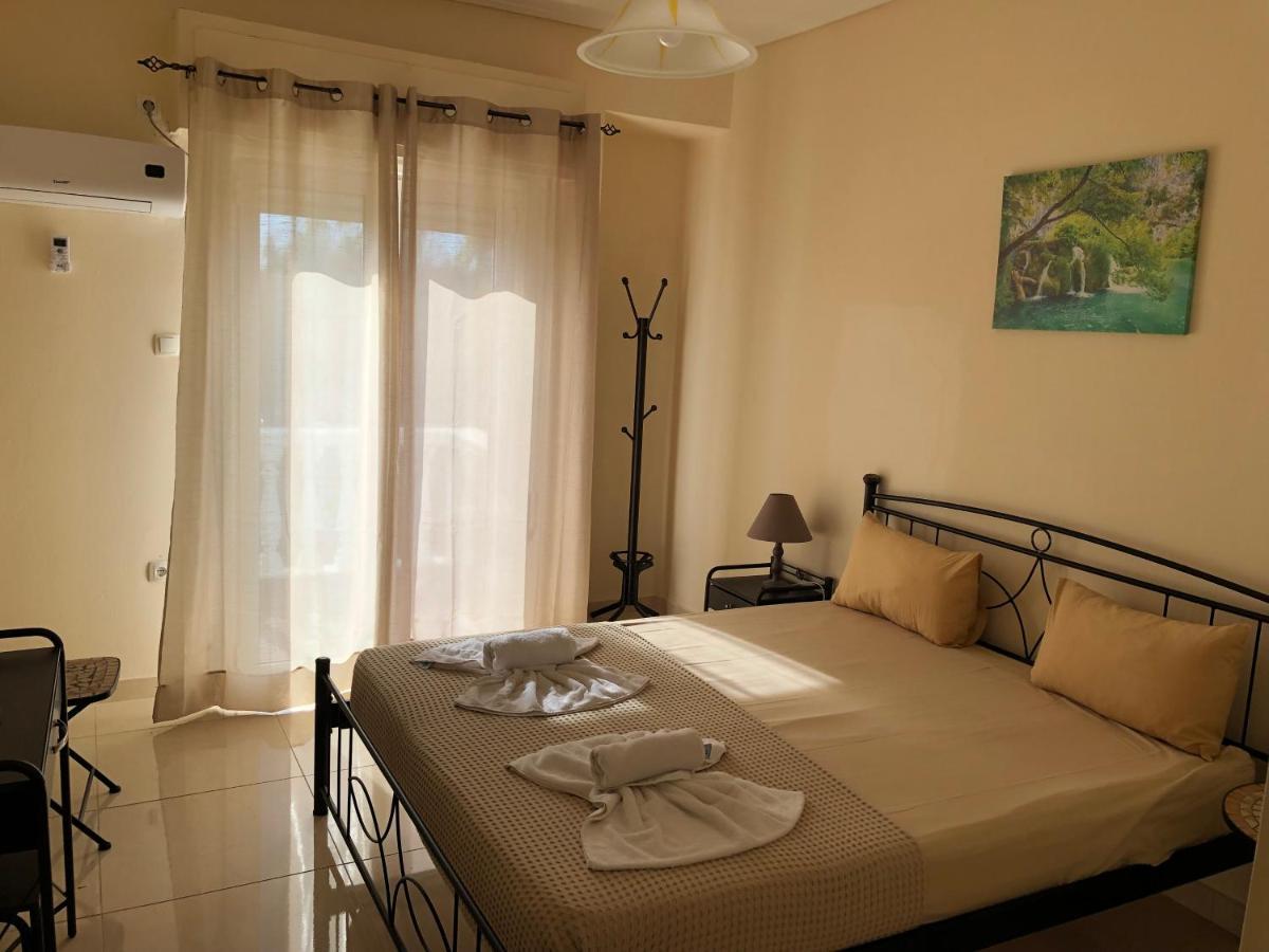 Nikolakakis Rooms Lavrio Экстерьер фото