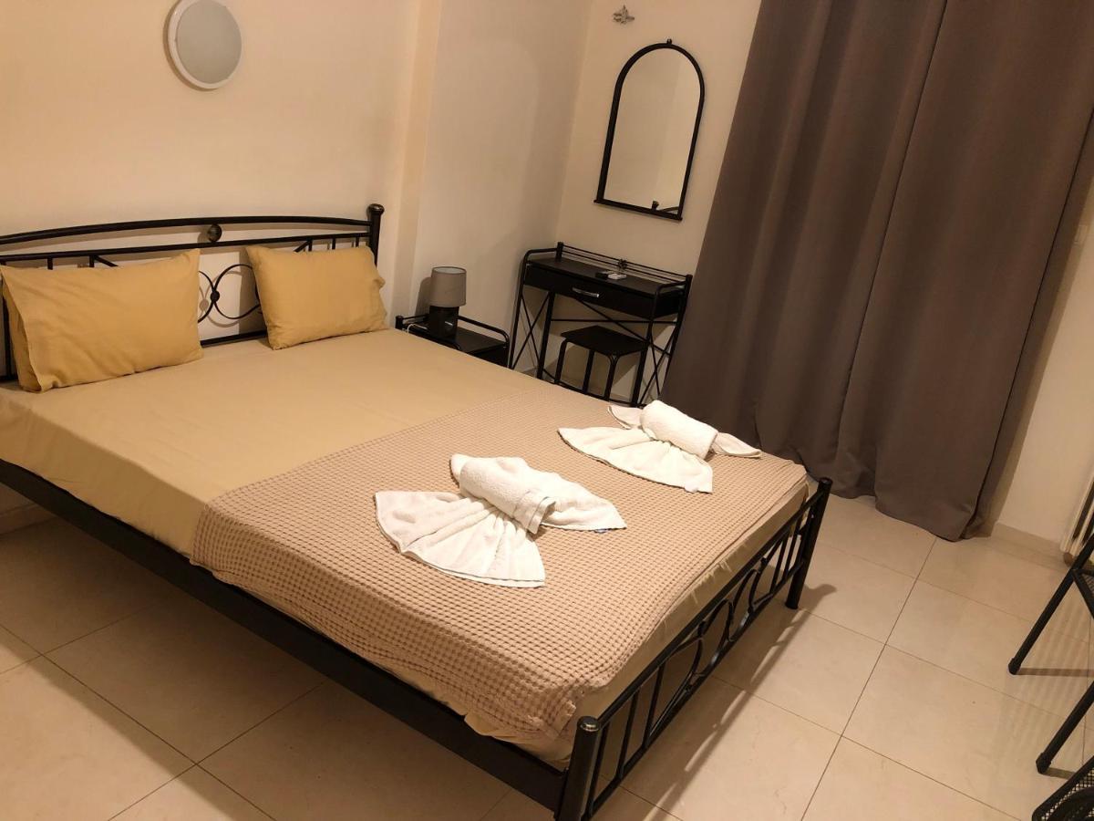 Nikolakakis Rooms Lavrio Экстерьер фото