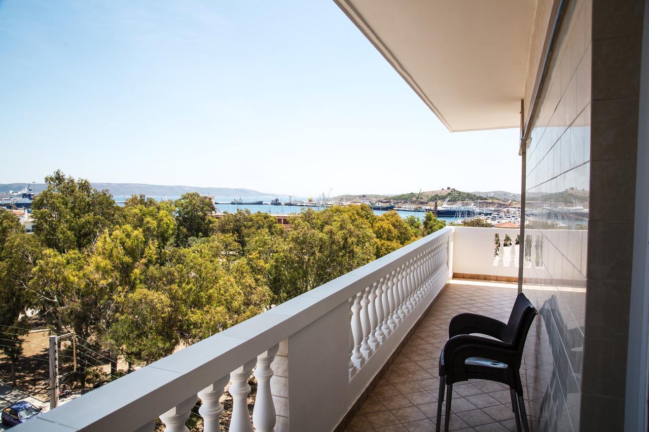 Nikolakakis Rooms Lavrio Экстерьер фото