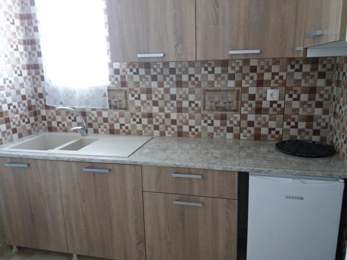 Nikolakakis Rooms Lavrio Экстерьер фото