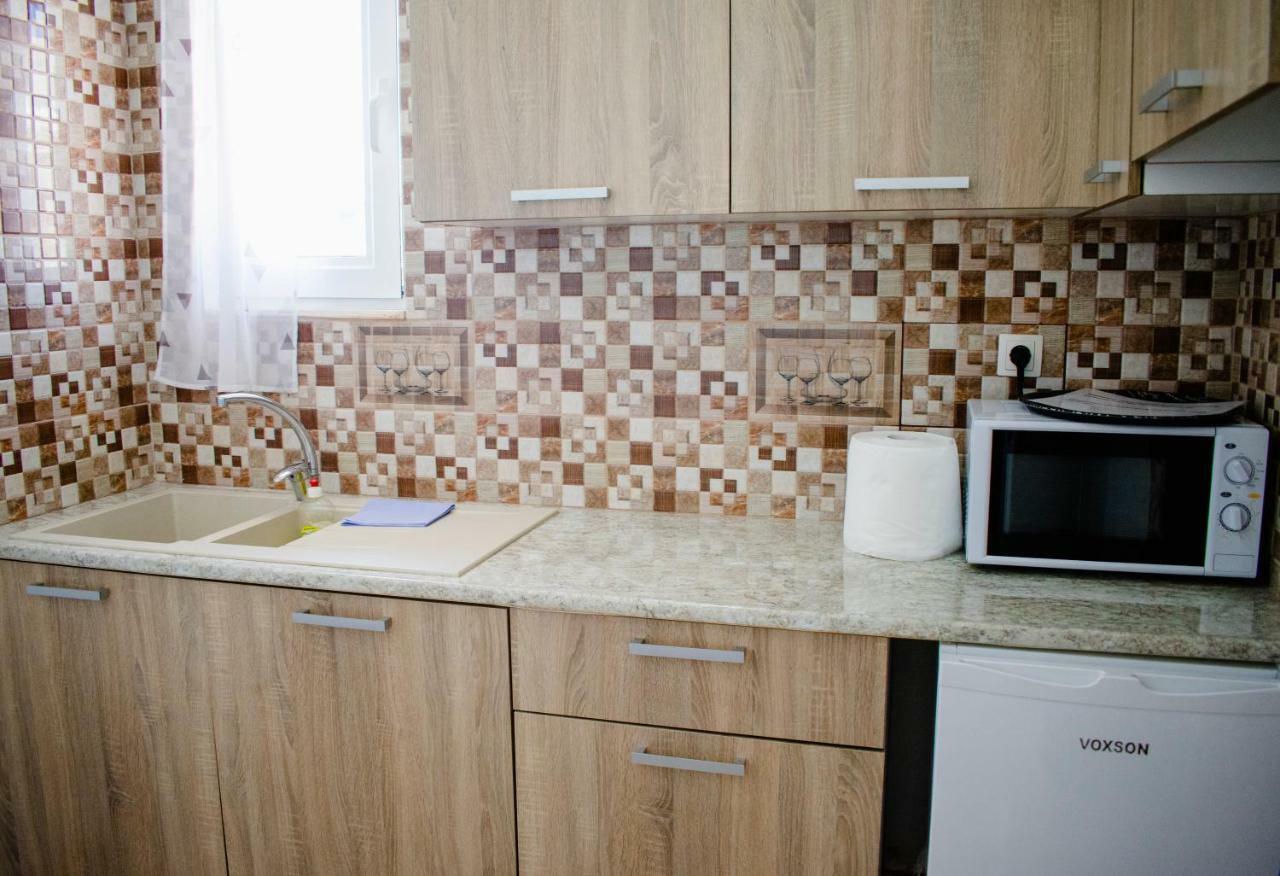 Nikolakakis Rooms Lavrio Экстерьер фото