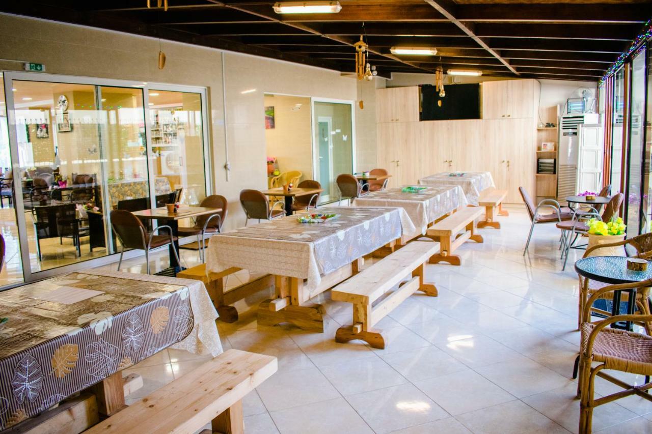 Nikolakakis Rooms Lavrio Экстерьер фото